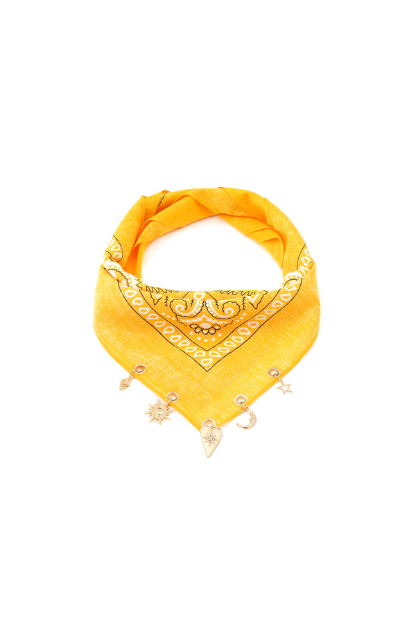 Carré de soie motif paisley